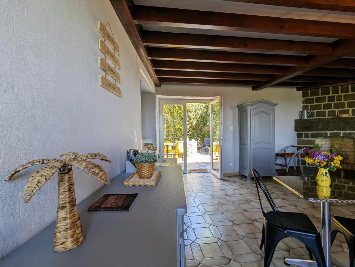 Maison Du Soleil Chez Isa Polignac  Dış mekan fotoğraf